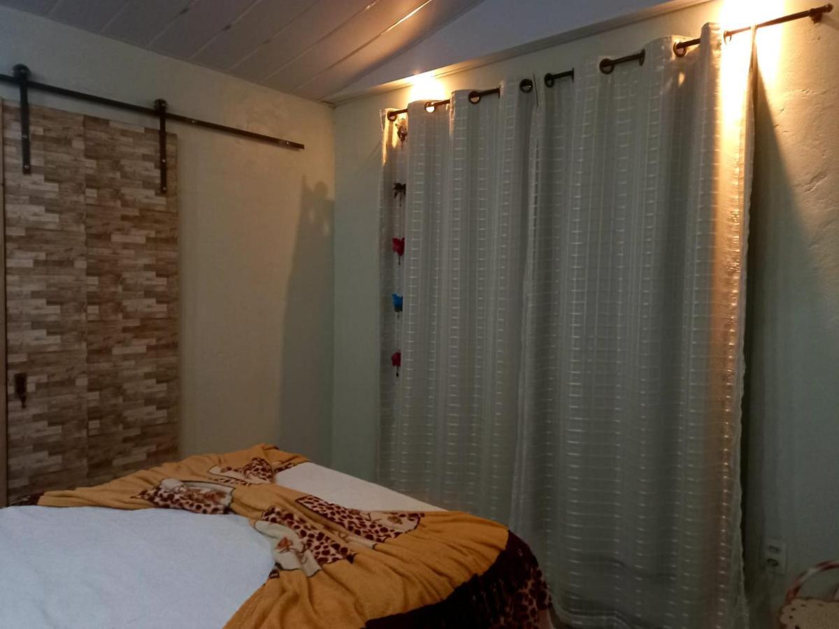 Casa Perto Do Centro Villa Гаропаба Екстериор снимка